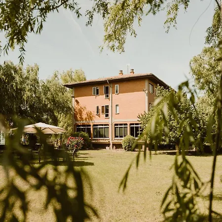 Loras Del Brulles - En Gasthof Villadiego